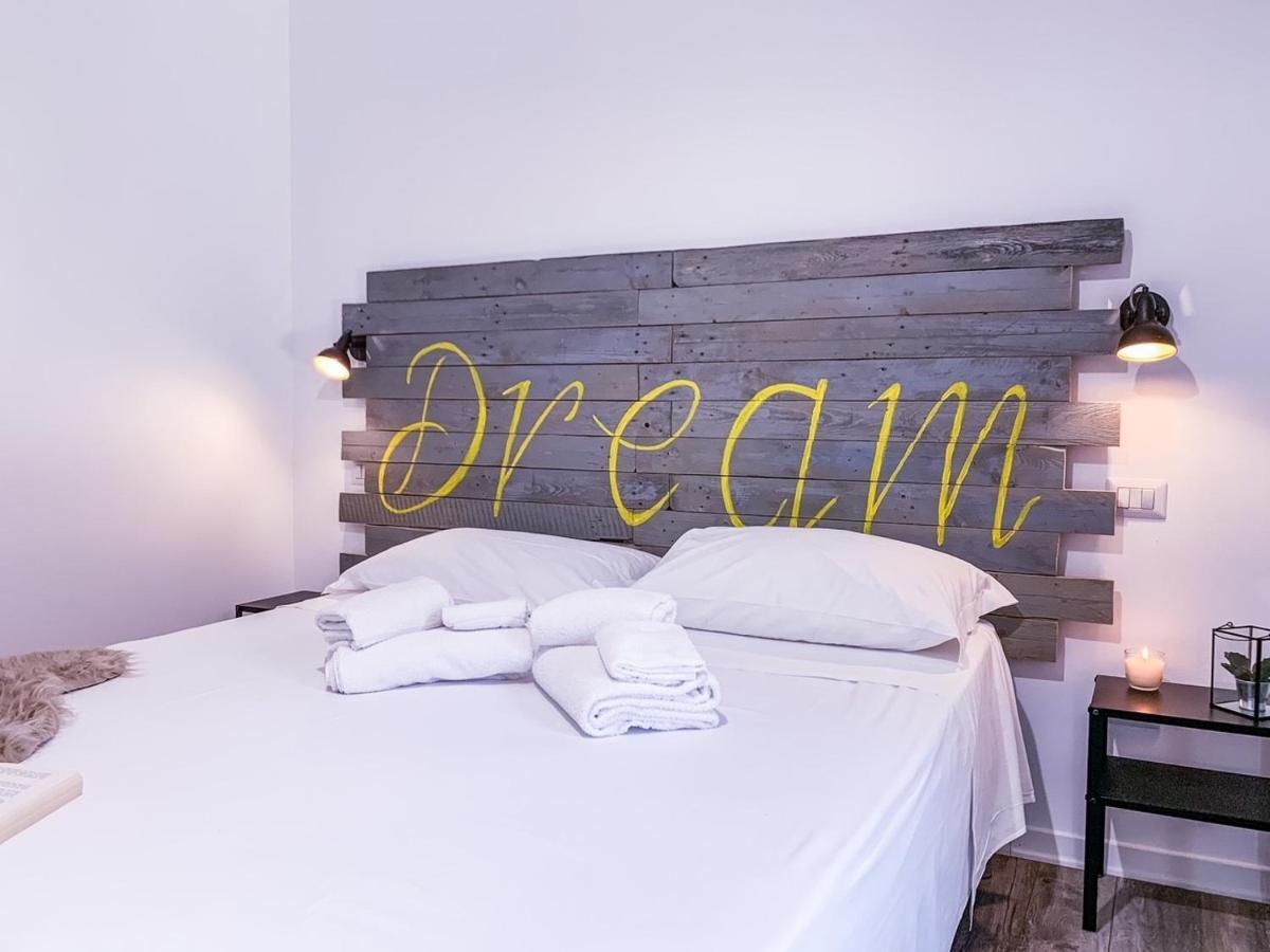 Bed and Breakfast Bb 26 Olbia Exterior foto