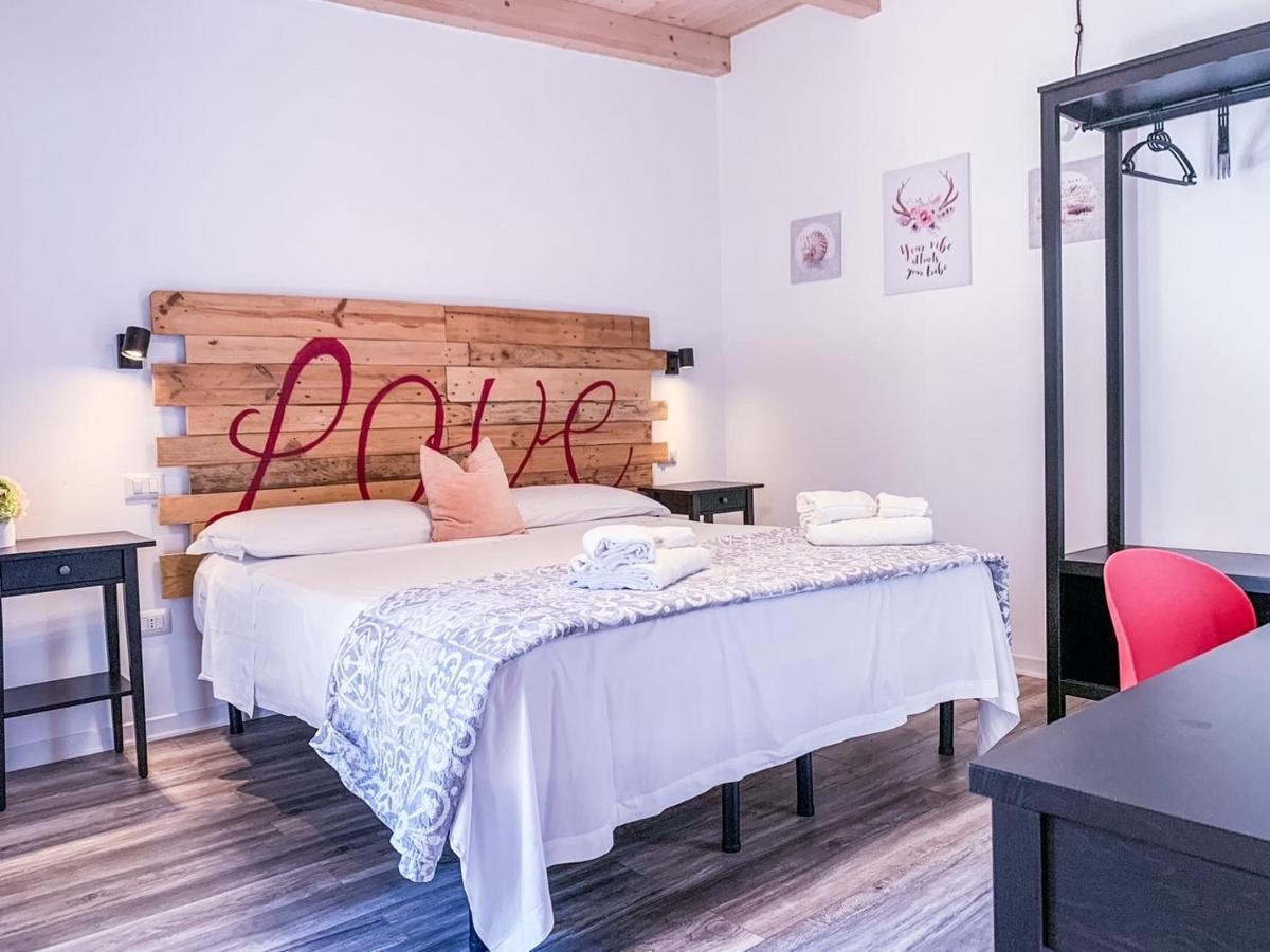 Bed and Breakfast Bb 26 Olbia Exterior foto